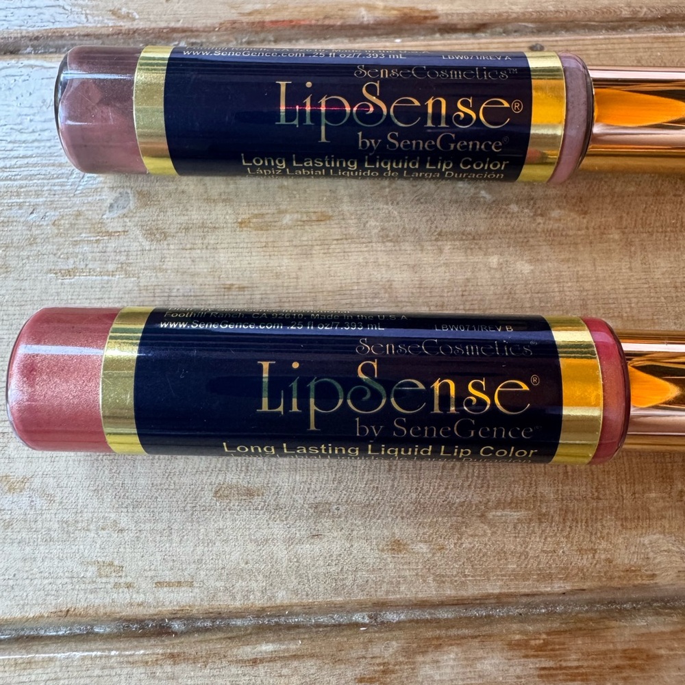 SeneGence LipSense Long-Lasting Liquid Lipstick - Picture 2 of 6